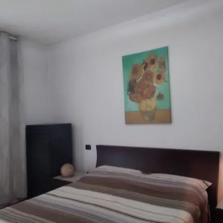 Διαμέρισμα Glamour House, Comoda A Tutti I Servizi