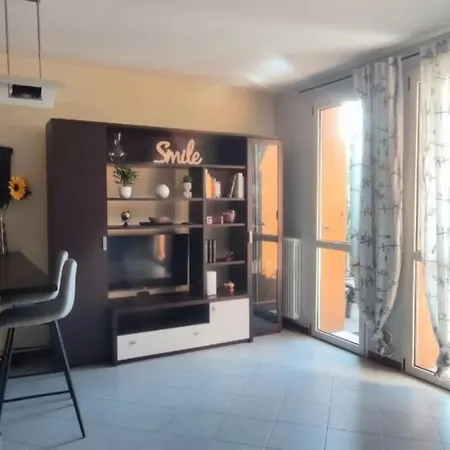 Διαμέρισμα Glamour House, Comoda A Tutti I Servizi