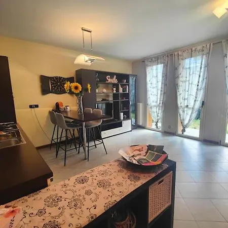Διαμέρισμα Glamour House, Comoda A Tutti I Servizi
