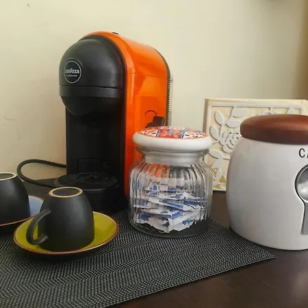 Glamour House, Comoda A Tutti I Servizi Πάρμα