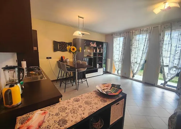 Glamour House, Comoda A Tutti I Servizi Apartament