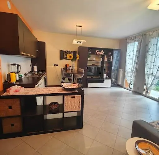 Glamour House, Comoda A Tutti I Servizi Apartament