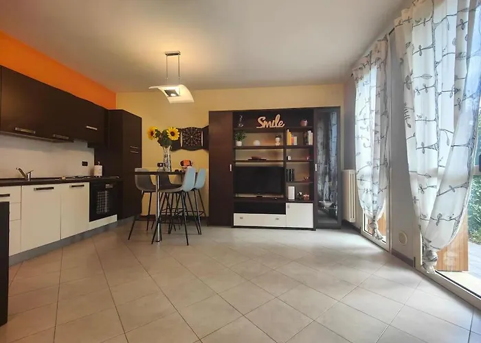 Glamour House, Comoda A Tutti I Servizi Apartament