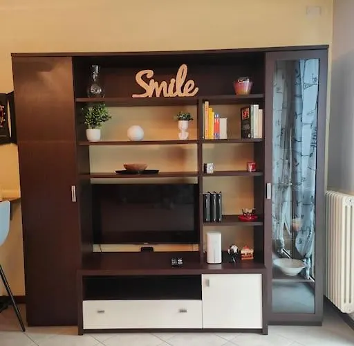 Apartament Glamour House, Comoda A Tutti I Servizi *