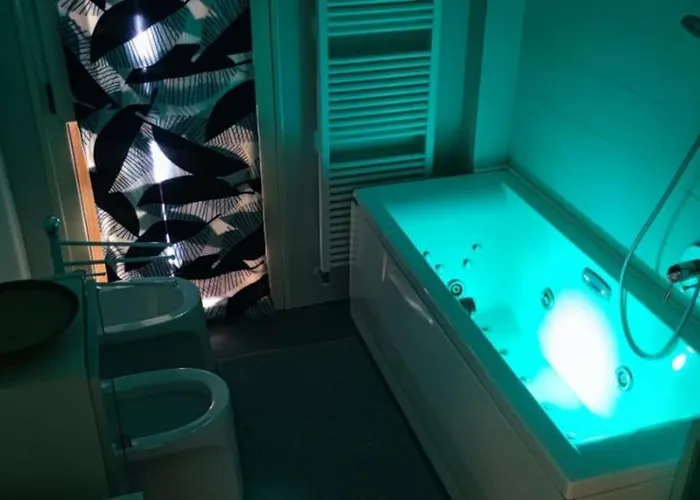 Apartament Glamour House, Comoda A Tutti I Servizi Parma