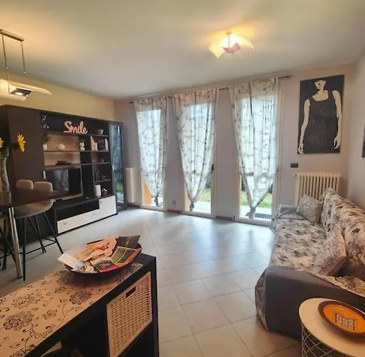Glamour House, Comoda A Tutti I Servizi Apartament Parma